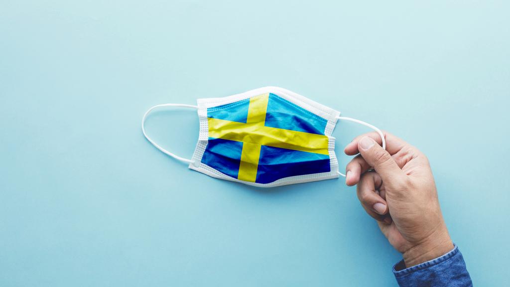 Suedia se încăpățânează să nu poarte Mască. Iată de ce…