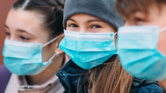 Consilierii medicali de top: Neînceperea anului școlar, mai periculoasă decât pandemia
