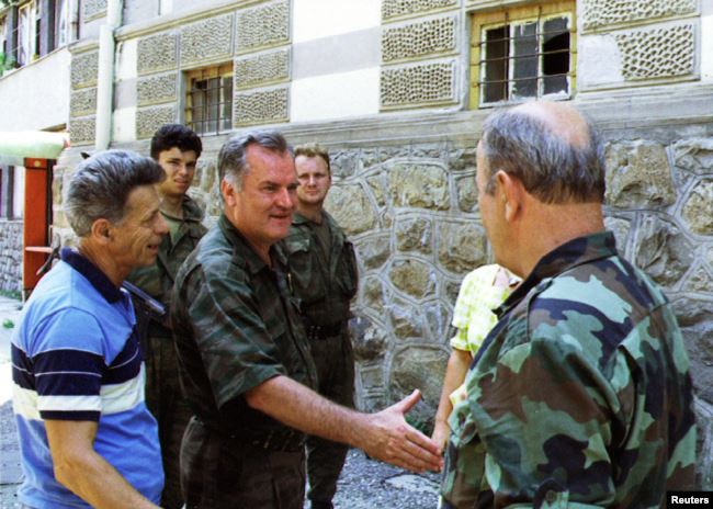 Procesul fostului lider sârb Ratko Mladici a intrat în linie dreaptă. Autorul masacrului de la Srebenica este după gratii