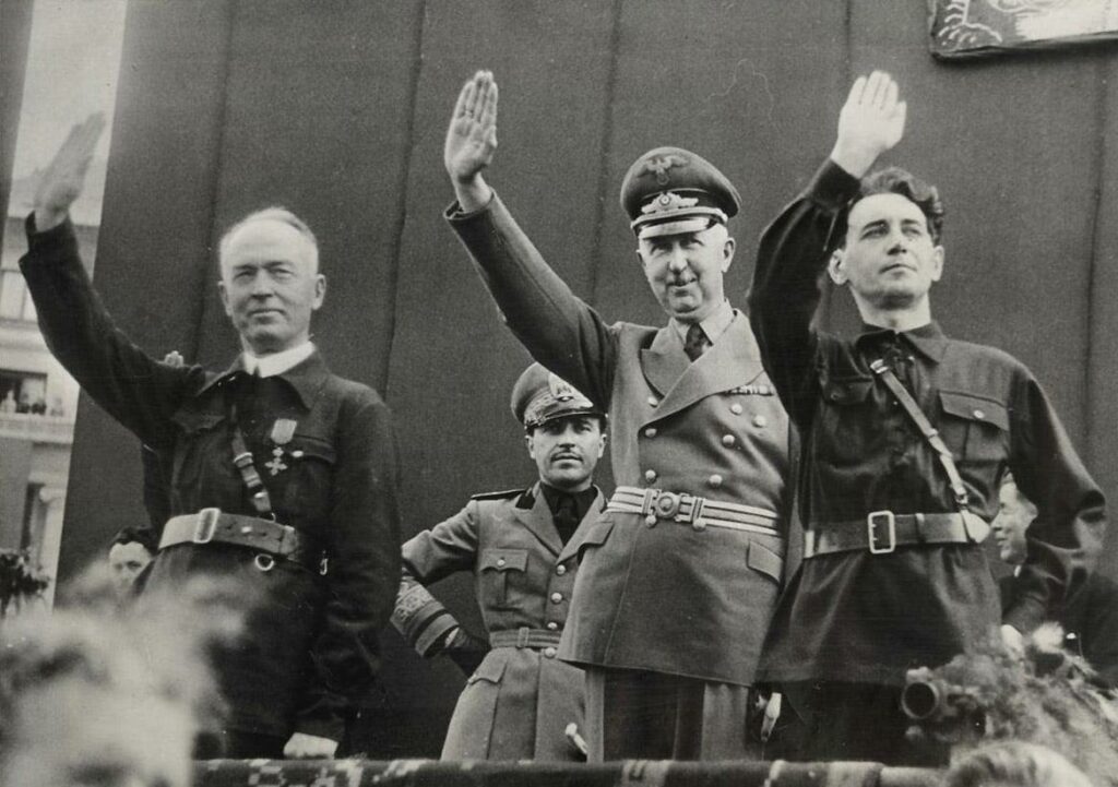 Mareșalul Antonescu: Este o instituție căreia ar trebui să i se pună gaz și să i se dea foc