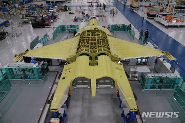 Proiectul KF-X. În fața amenințării lui Kim, Coreea de Sud dezvăluie un avion multirol