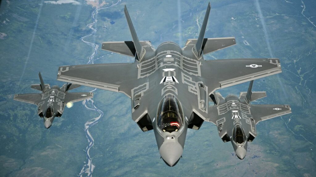 Anunț șocant al NATO: Faimoasele F-35 nu zboară de frica furtunii