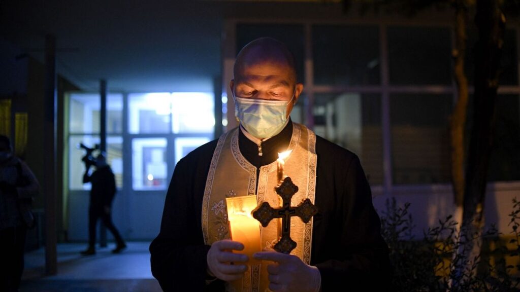 Dosar penal! Caz grav care lezează cel mai iubit om din Biserica Ortodoxă
