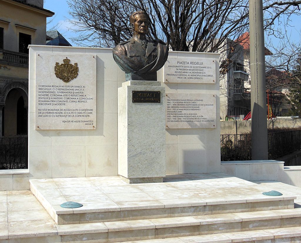 Regelui Mihai i se face statuie la Sinaia. „Nu putem avea viitor fără a respecta trecutul”