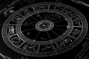Norocul bate la ușă. Patru zodii vor străluci în sezonul Leului 2025