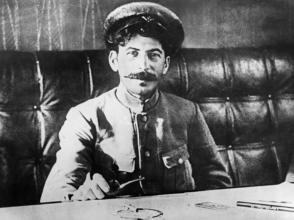 Stalin își face examenul de conştiinţă