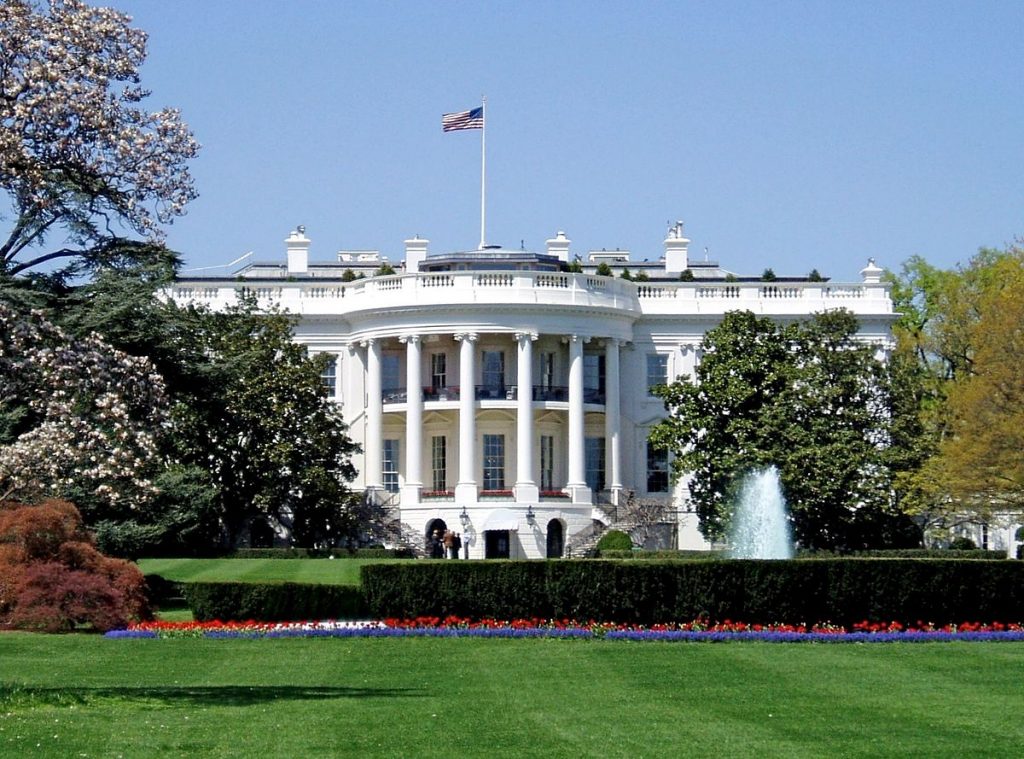 Cu ce s-au ales foştii preşedinţi după plecarea de la Casa Albă
