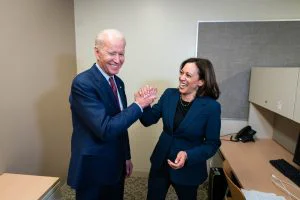 Kamala Harris poate răsufla ușurată după intervenția de urgență