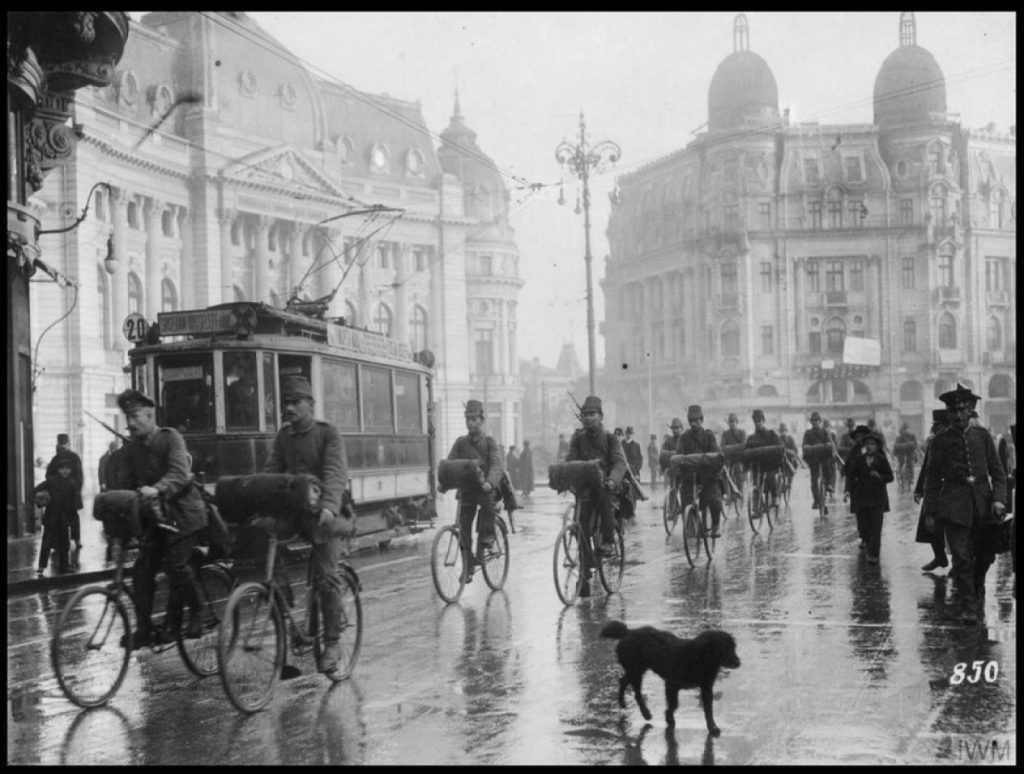 Nemții lasă prăpăd în București la 1918