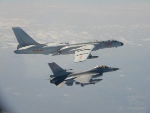 China trimite prăpădul. Număr record de avioane chineze interceptate de Taiwan