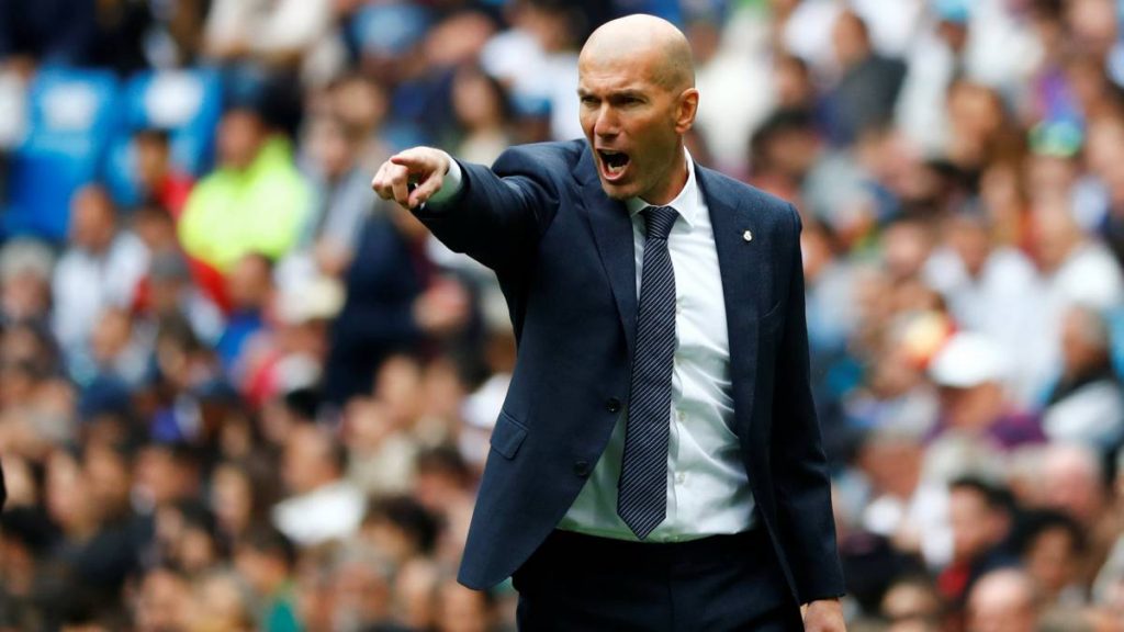 Zidane ia în calcul să se despartă de Real Madrid