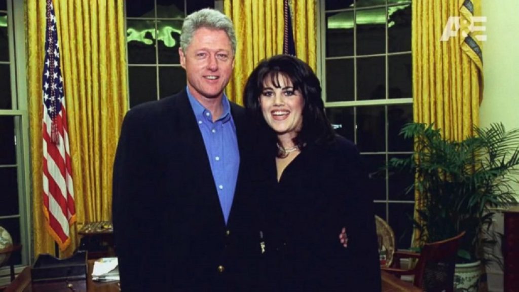 Regretă Monica Lewinsky relaţia cu Bill Clinton? Ar avea motive? Categoric NU. Iată cât de bogată este 