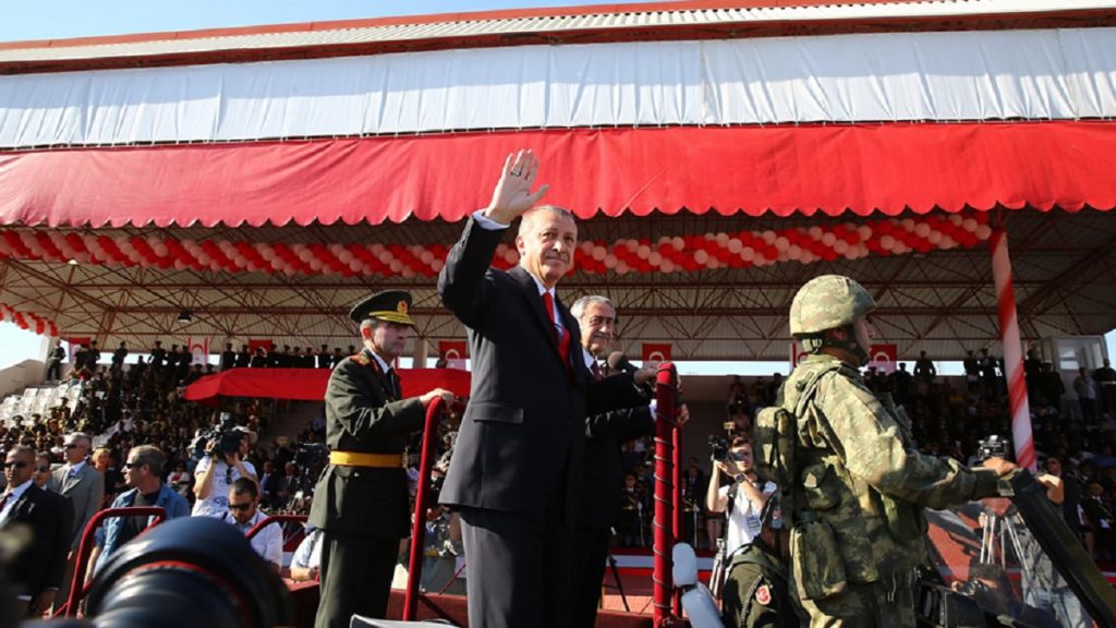 Erdogan nu se lasă. Turcia acuză Grecia că încalcă tratatele în Marea Egee