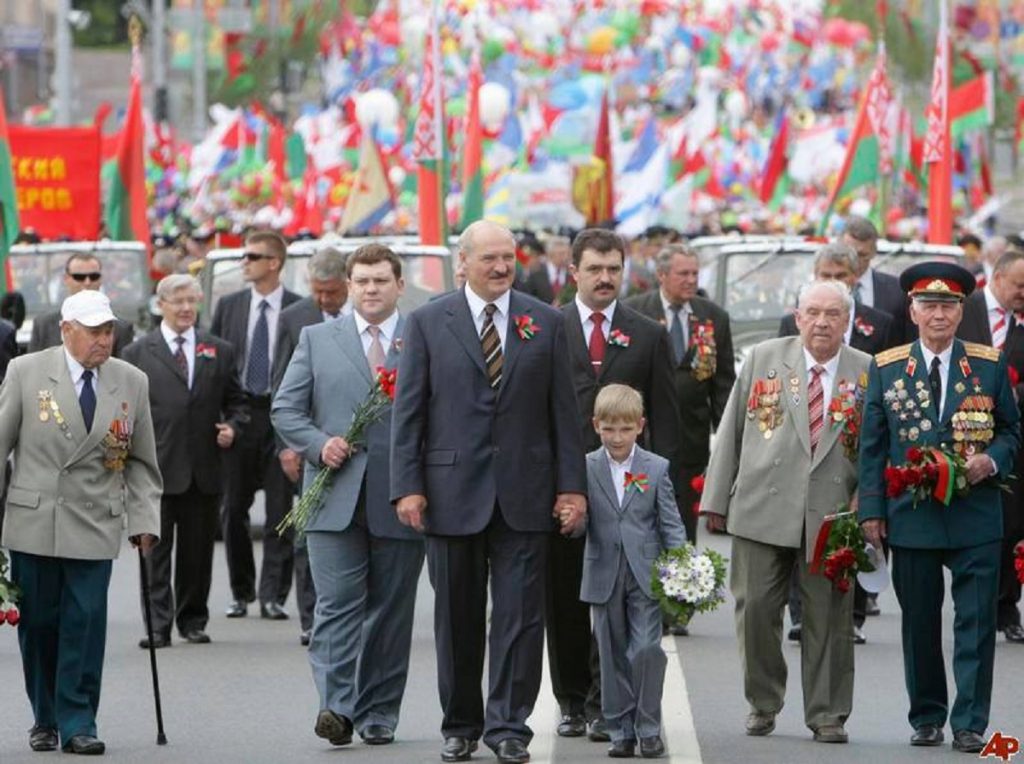 UE lovește regimul din Belarus. Și pe Lukașenko, și pe fiul său