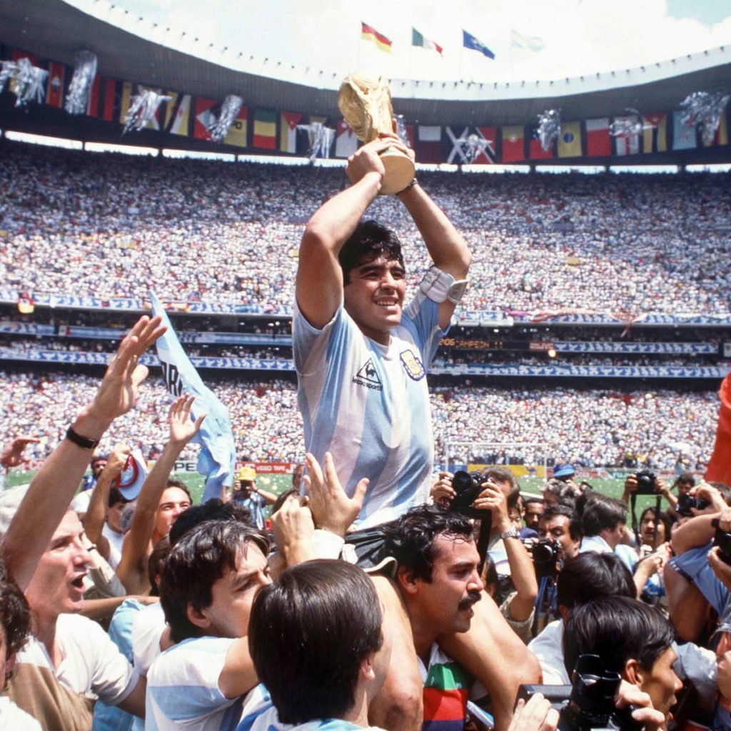 Maradona și-a lăsat visul în mâinile rudelor și a murit. Care e dorința sa