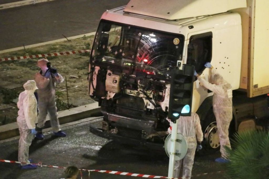 Unul din teroriștii de la Nisa a dispărut de sub nasul poliției