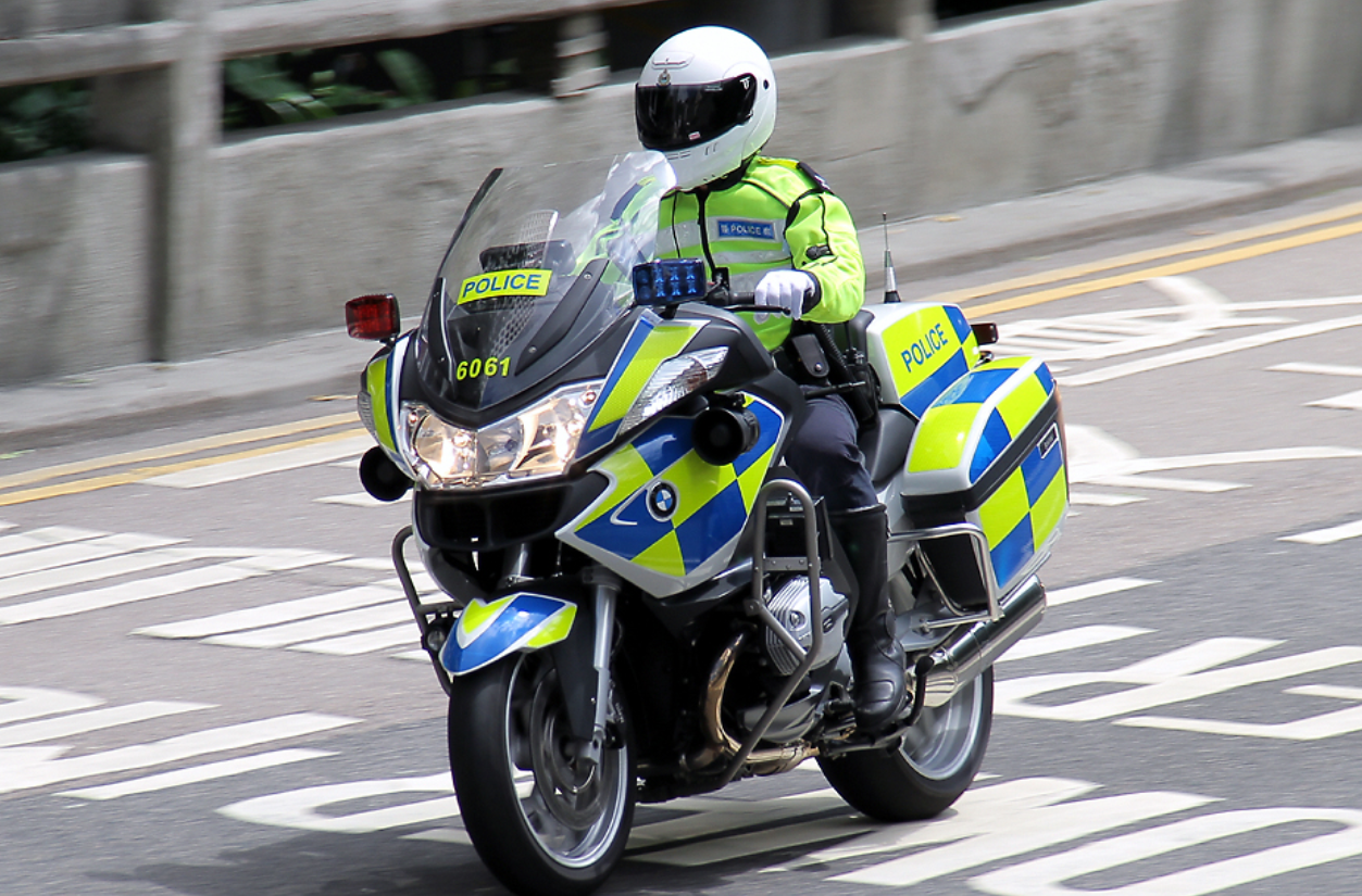 Dacă faci asta mergi la închisoare! Gestul pe care niciun polițist nu-l tolerează