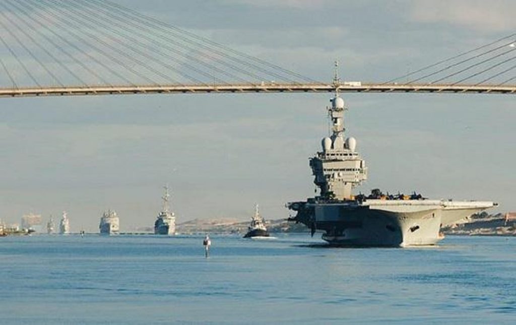 Mutare după alegerile din SUA? Franța și Marea Britanie își unesc portavioanele pe mare