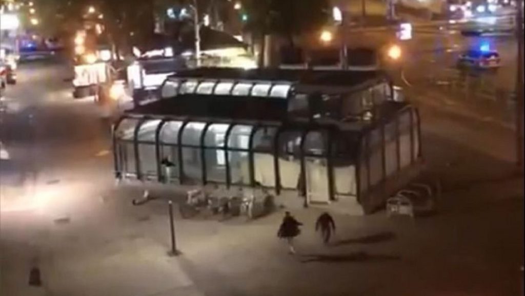 Atacurile teroriste din Viena. Poliția face 14 arestări