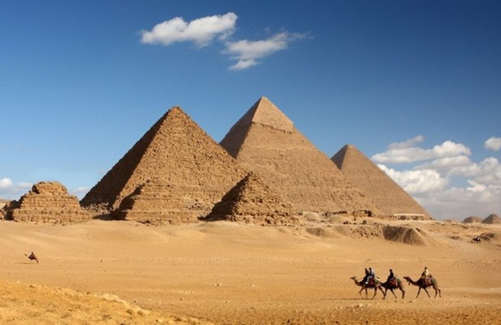 Istoria nu va mai fi la fel. Descoperire uluitoare! Marea Piramidă maschează catacombele