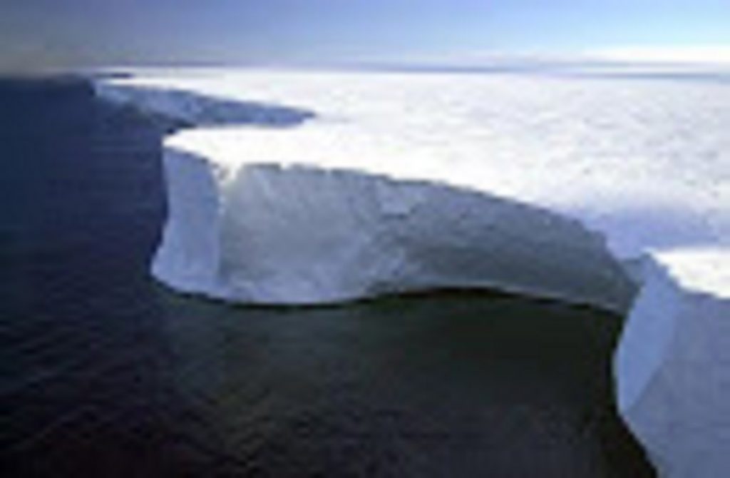 Cercetătorii au forat gheaţa din Antarctica pentru a cerceta un secret de 125.000 de ani FOTO