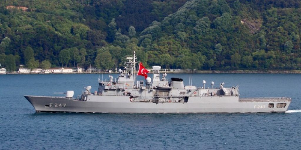 Incident grav! Fregata turcă, deteriorată de Fregata egipteană în timpul exercițiilor Medusa-10