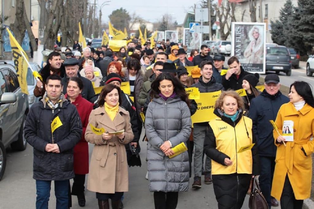 Republica Moldova. Opoziția boicotează Parlamentul roșu