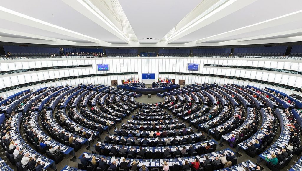 Fisură în Parlamentul European. O nouă alianță promite „reformarea Europei”. Din ea face parte și Viktor Orban