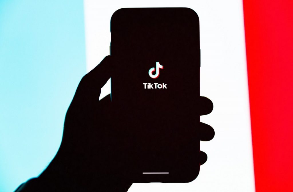 Viitorul TikTok-ului este amenințat din cauza spionajului prin platformă
