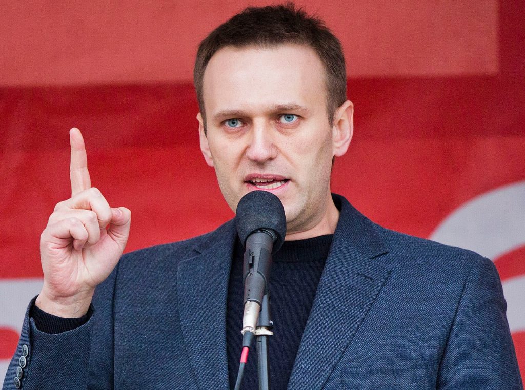 Simpatizanții lui Navalnîi, arestați în fața tribunalului care îi va decide soarta