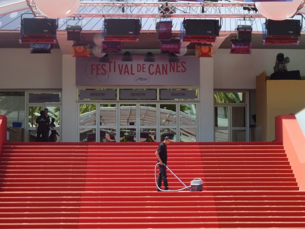 Este oficial. Festivalul de film la Cannes se amână pentru luna iulie
