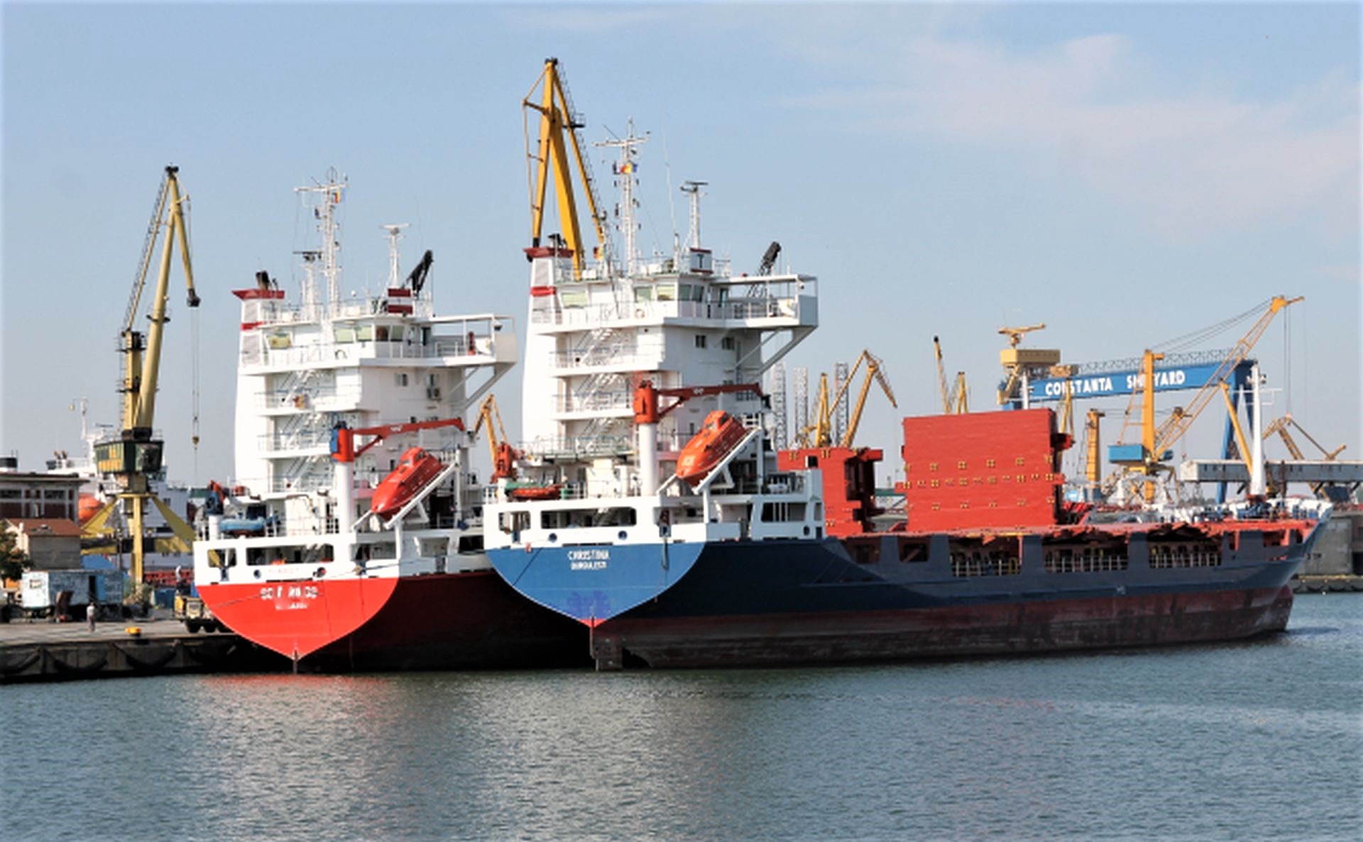 Vântul puternic suspendă manevrele în porturile de la Marea Neagră. S-au luat și alte măsuri