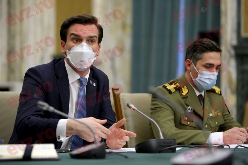Valeriu Gheorghiță anunță cât timp vom mai purta mască de protecție
