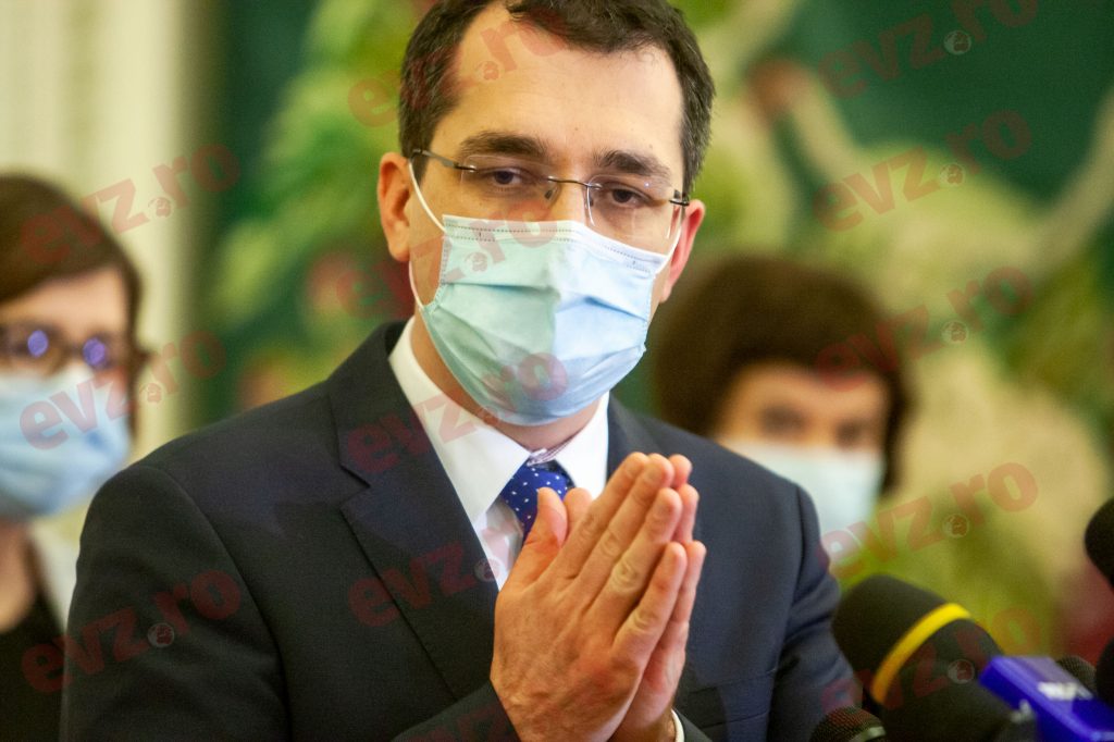 Vlad Voiculescu, tot mai singur. Demisie în Ministerul Sănătății. „Mă simt inutil”