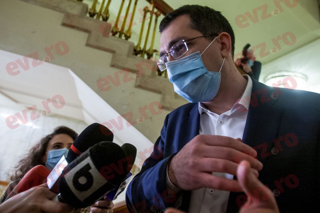 Voiculescu anunță că românii se pot vaccina la centrele MApN. „O decizie înțeleaptă”