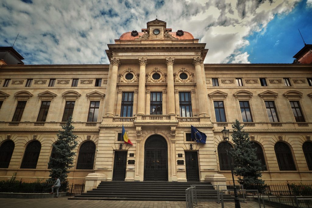 Cum au apărut primii bani în România. Poveștile neștiune despre înființarea Băncii Naționale a României