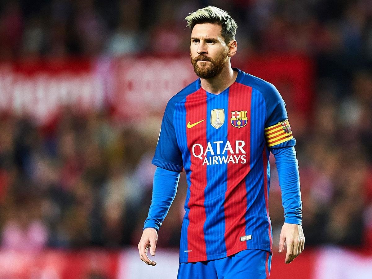 Lionel Messi și salariul său uriaș