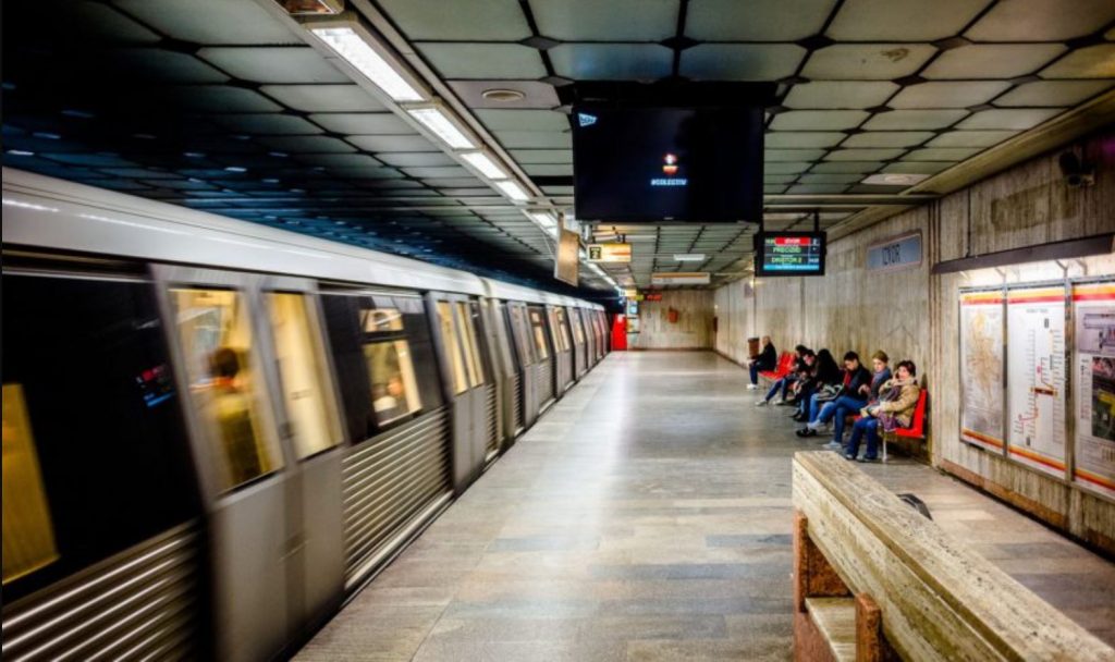 Metrorex: Pasagerii vor aștepta trenurile mai puțin. Facturile au fost plătite