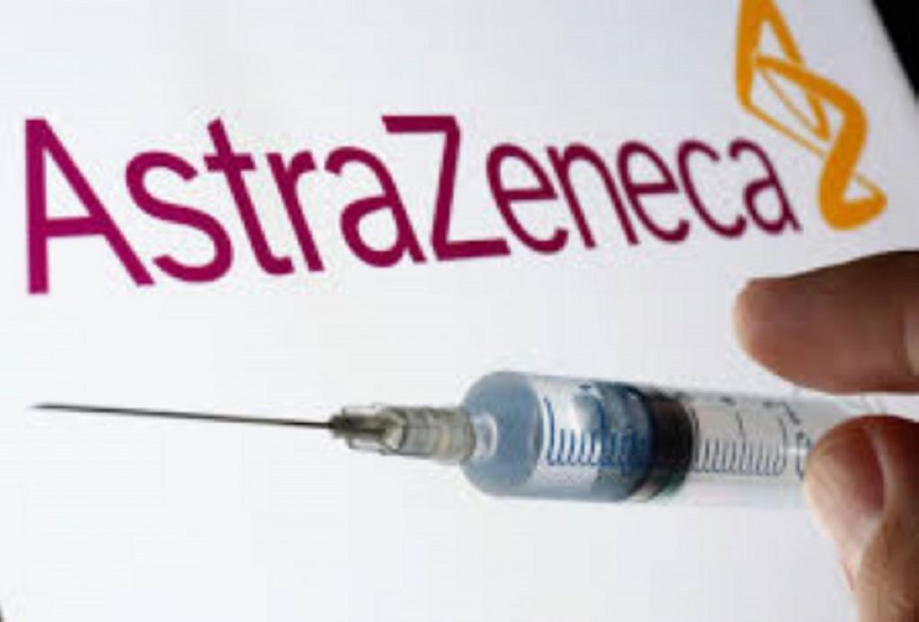 Campania de vaccinare. Înghesuială uriașă la programarea pentru imunizarea cu AstraZeneca