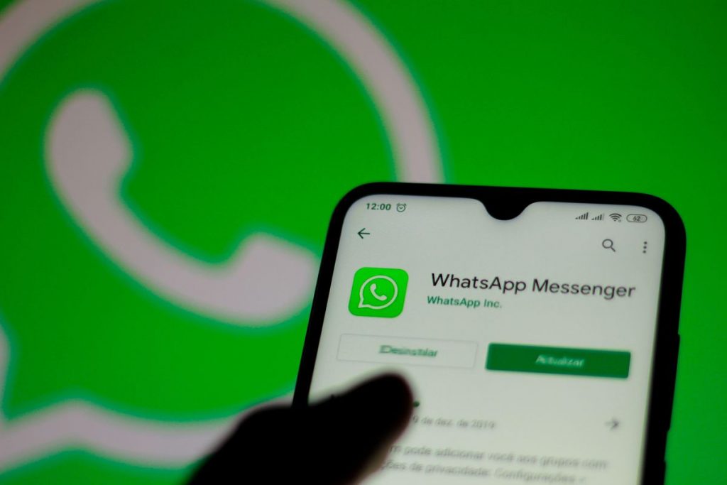 WhatsApp încearcă din nou! Care este actualizarea controversată pe care au anunțat-o