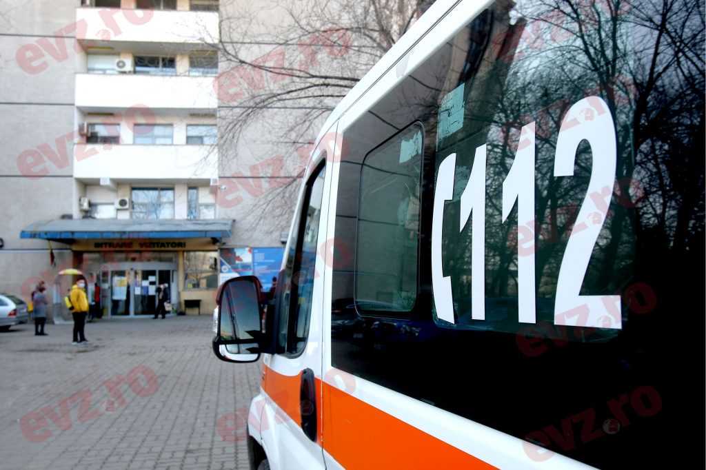 Accident grav în Dâmbovița. Patru persoane au fost rănite