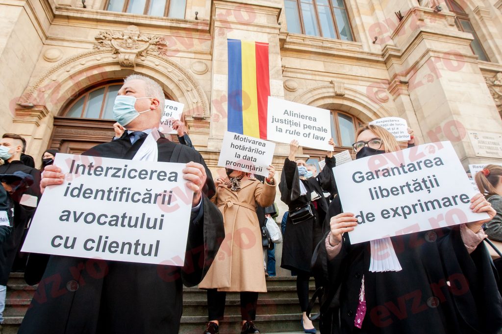 Avocatura în pericol! Baroul București se alătură protestului UNBR după cazul Robert Roșu