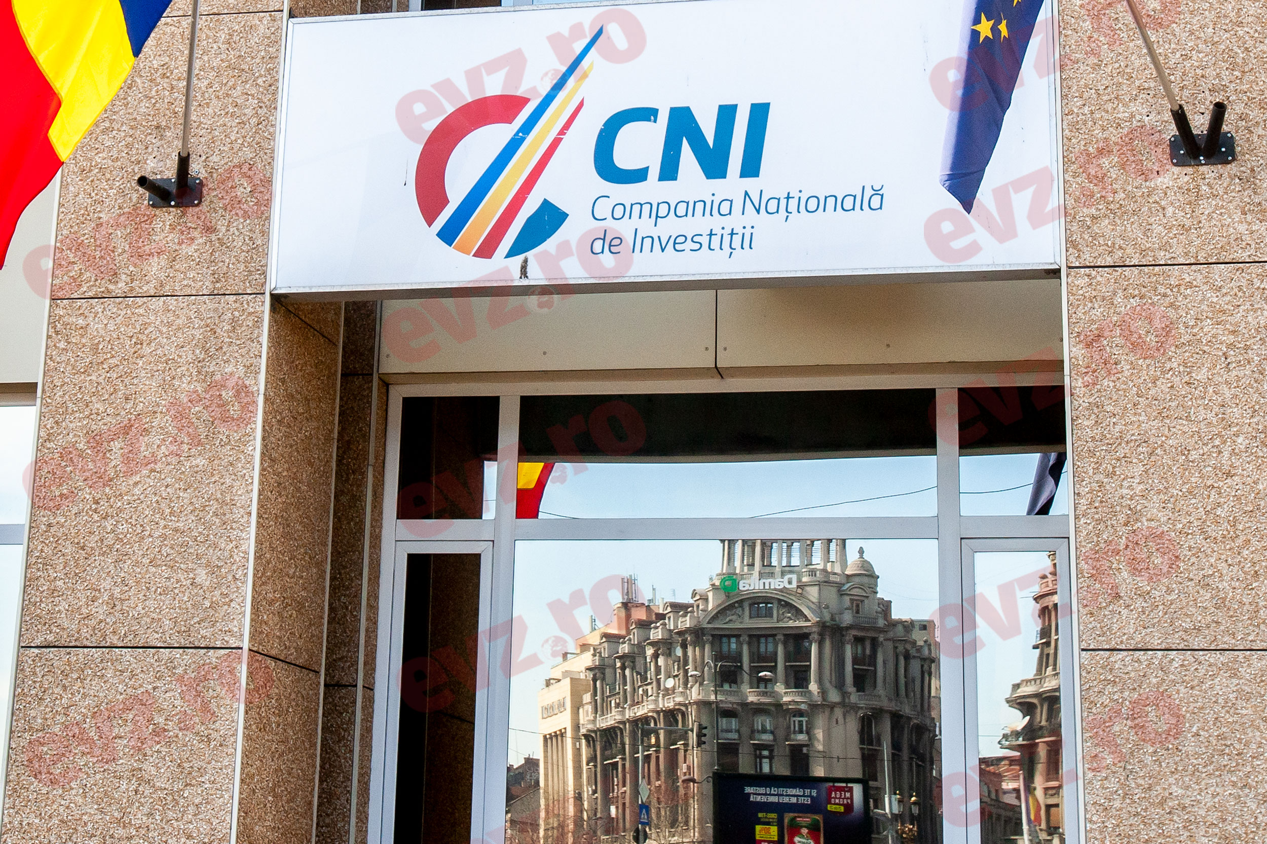 Compania Națională de Investiții, „investiție” de 66.000 de euro din bani publici în odorizante de cameră