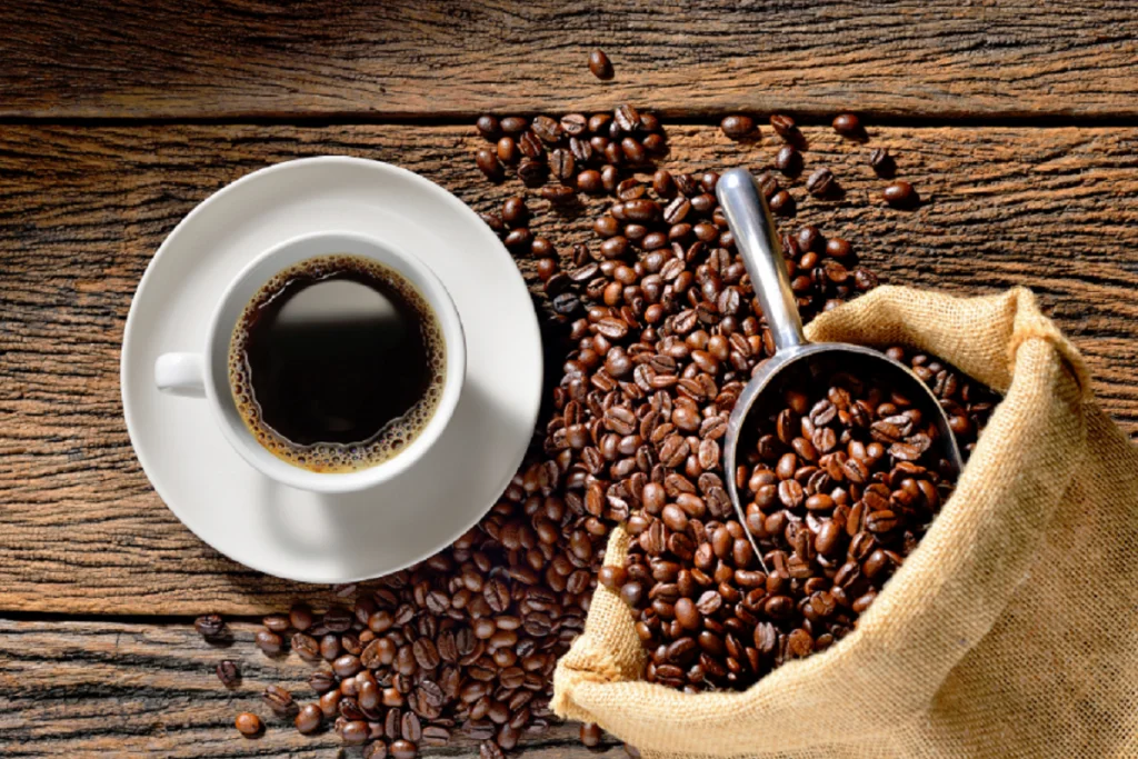 Tipul de cafea pe care o bei poate crește riscul de atac de cord. Bărbații sunt mai afectați decât femeile