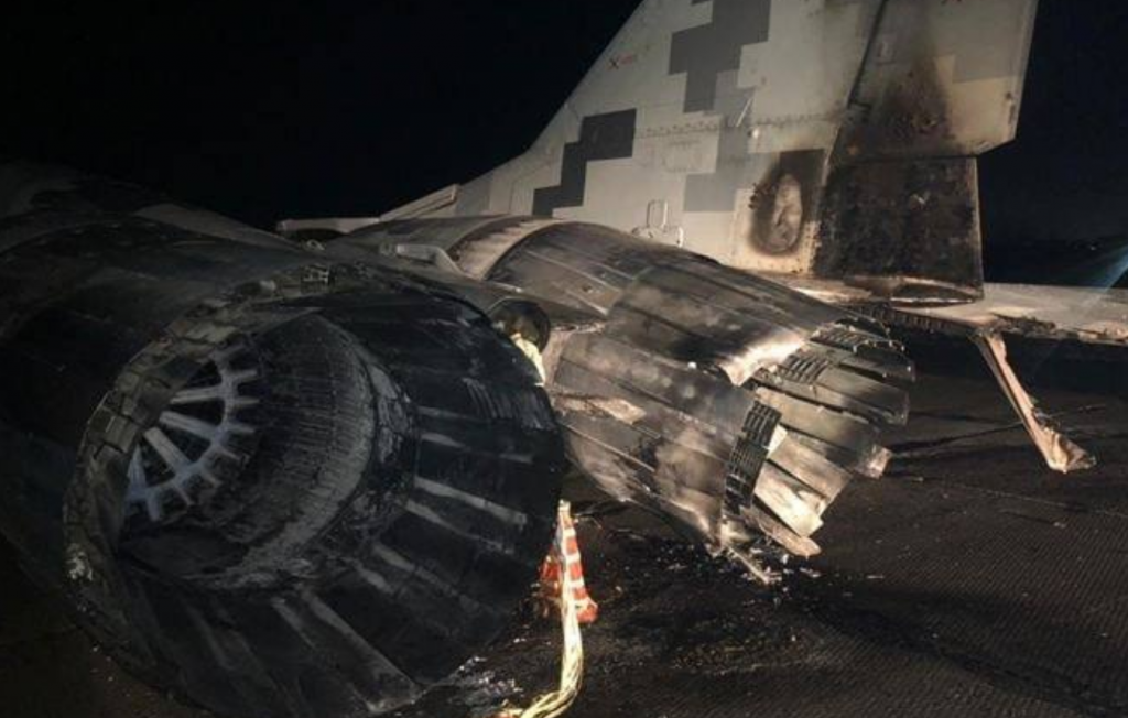 Accident bizar în Ucraina: un avion MIG-29 a fost distrus de un căpitan beat