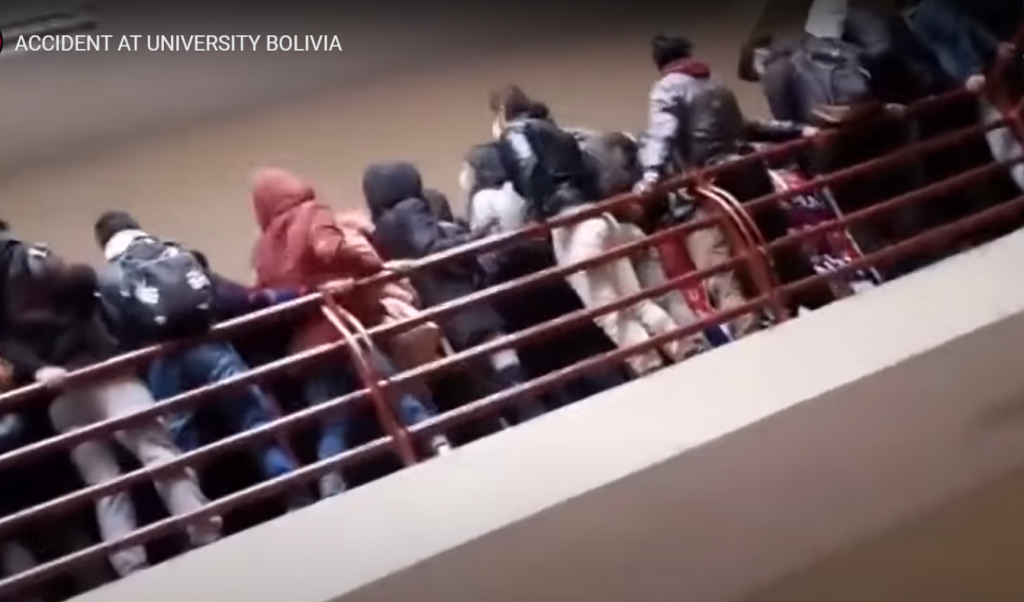 Tragedie la o universitate din Bolivia. Cinci studenți au murit după ce s-au prăbușit în gol