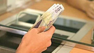 Jale pentru datornicii la bănci: ROBOR, la 8% până în decembrie