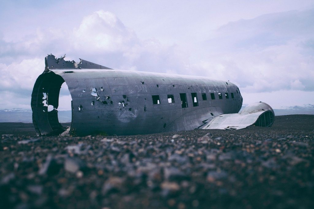 Tragedie uriașă! Avion militar prăbușit pe aeroportul Kaduna. Șeful Armatei a murit