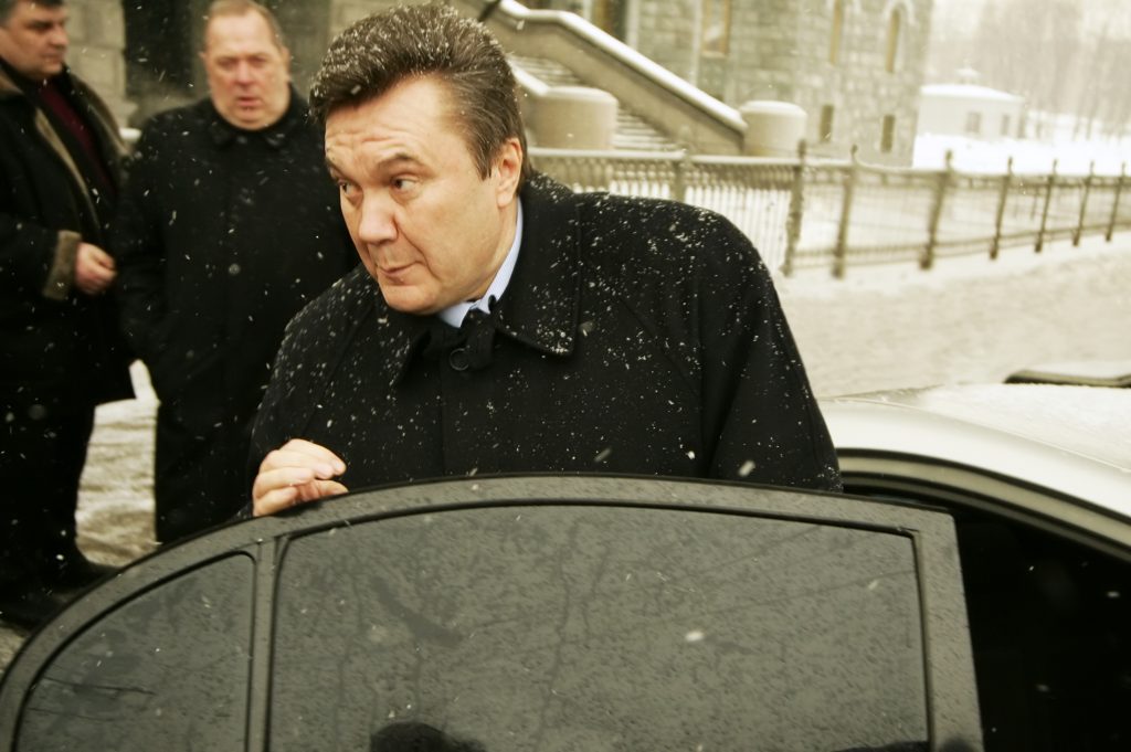 Embargoul Ucrainei contra lui Viktor Ianukovici continuă. L-au lăsat fără avere