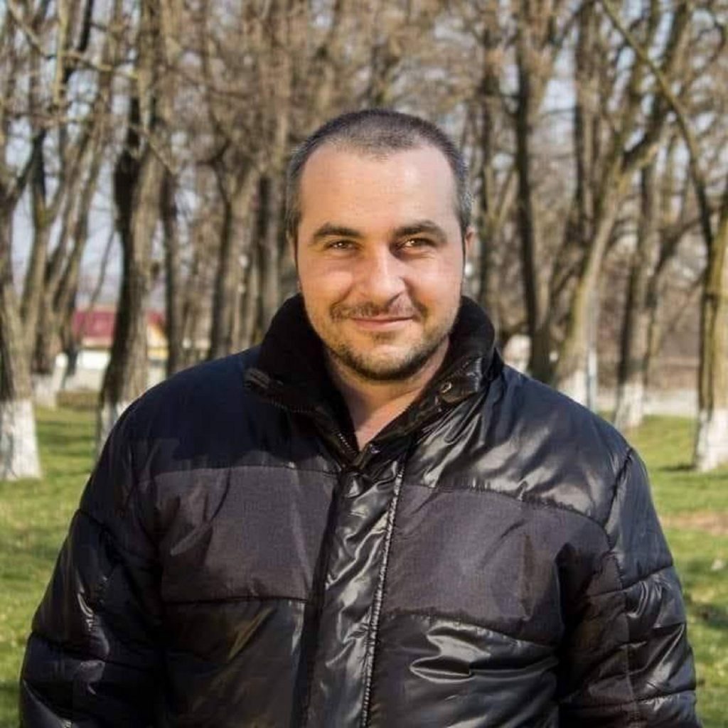 Cine este tânărul electrician ucis de Moroșanu în apartamentul din Onești